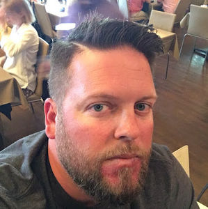 Meet your Posher, Troy